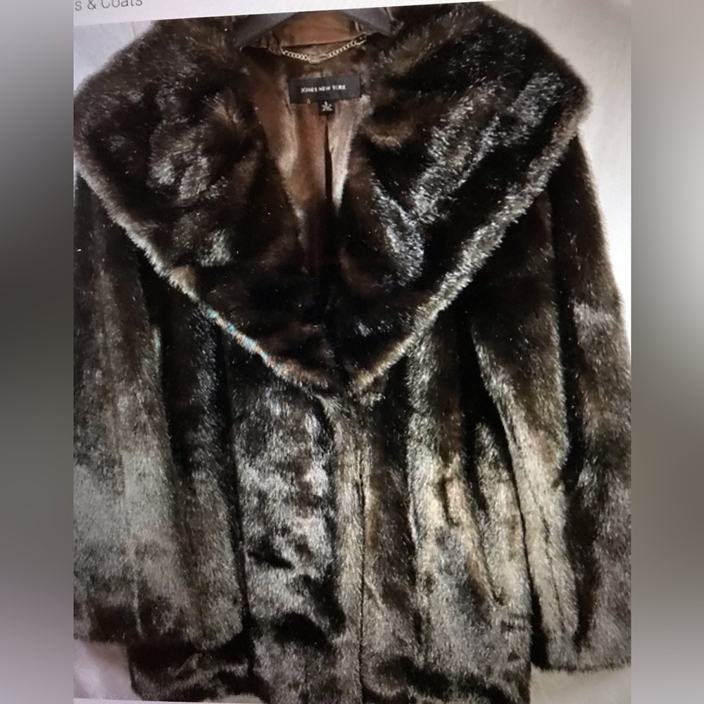 Jones New York Faux Fur Mink Coat Size Medium
